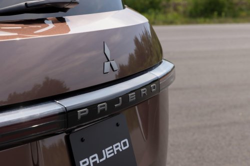 Mitsubishi’s New Pajero Undercuts The Toyota Land Cruiser By Thousands