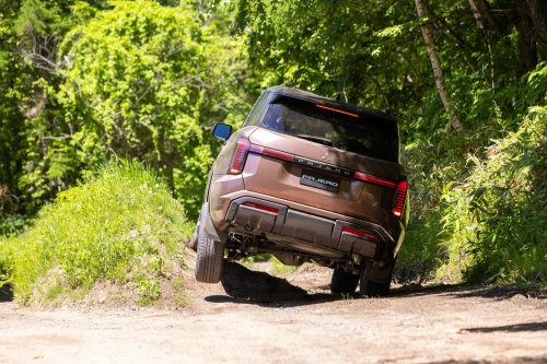 Mitsubishi’s New Pajero Undercuts The Toyota Land Cruiser By Thousands