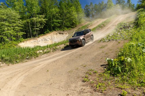Mitsubishi’s New Pajero Undercuts The Toyota Land Cruiser By Thousands