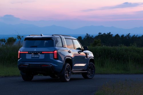 Mitsubishi’s New Pajero Undercuts The Toyota Land Cruiser By Thousands