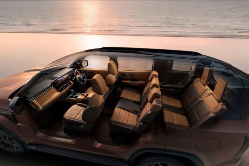 Mitsubishi’s New Pajero Undercuts The Toyota Land Cruiser By Thousands