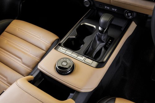 Mitsubishi’s New Pajero Undercuts The Toyota Land Cruiser By Thousands