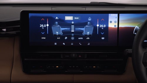 Mitsubishi’s New Pajero Undercuts The Toyota Land Cruiser By Thousands