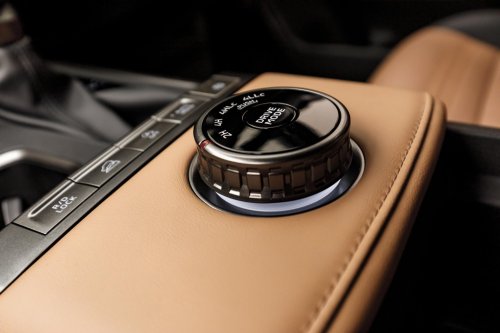 Mitsubishi’s New Pajero Undercuts The Toyota Land Cruiser By Thousands