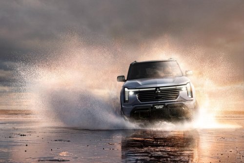 Mitsubishi’s New Pajero Undercuts The Toyota Land Cruiser By Thousands