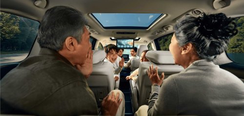 13-Year-Old Honda Odyssey Gains New Screen, Massage Seats, And A Much Lower Price