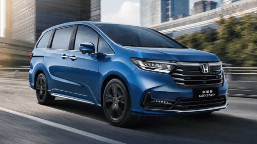 13-Year-Old Honda Odyssey Gains New Screen, Massage Seats, And A Much Lower Price