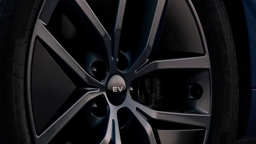 The Range Rover Sport Electric Is As Quick As The V8 And Looks The Same