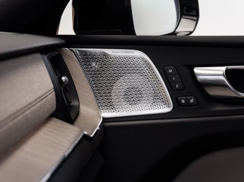 Volvo’s New PHEVs Drives So Far On Electric You Might Not Use The Gas Engine For Months