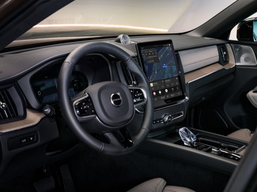 Volvo’s New PHEVs Drives So Far On Electric You Might Not Use The Gas Engine For Months