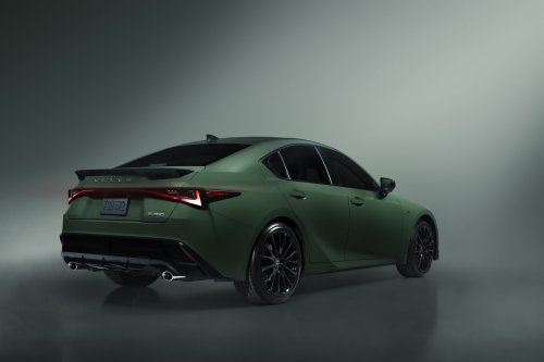 Lexus, Lexus IS, Lexus Gives 2027 IS A Lovely Green Color But It’s Limited To Just 350 Cars