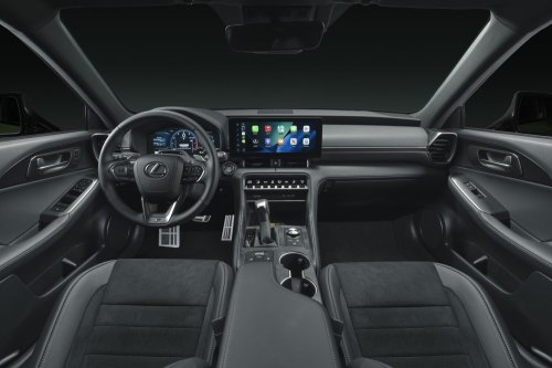 Lexus Gives 2027 IS A Lovely Green Color But It’s Limited To Just 350 Cars