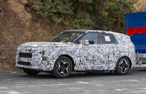 2028 Kia Sportage Drops Disguise And Looks Like A Smaller Telluride