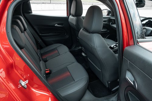 Alfa Romeo’s Junior Has Some Appeal, But It’s Not The Smart Choice | Review