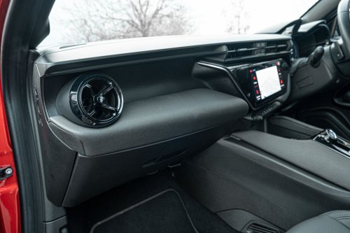 Alfa Romeo’s Junior Has Some Appeal, But It’s Not The Smart Choice | Review