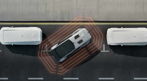 Saudi Arabia’s Ceer EVs Look Fake, But They’re Very Real