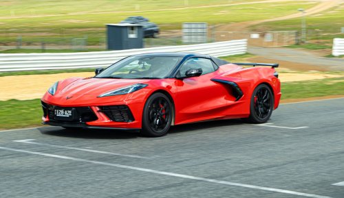 Driving The Corvette Stingray And Z06 On Track Is Like Dying And Going To Heaven | Review