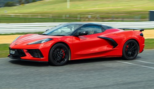 Driving The Corvette Stingray And Z06 On Track Is Like Dying And Going To Heaven | Review
