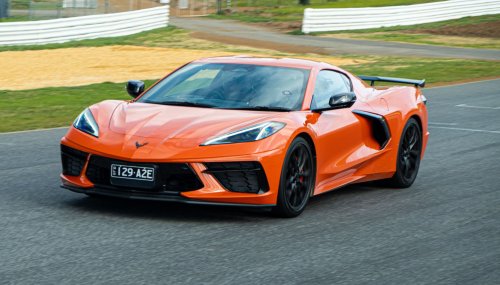 Driving The Corvette Stingray And Z06 On Track Is Like Dying And Going To Heaven | Review