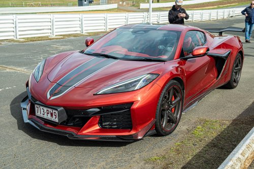 Driving The Corvette Stingray And Z06 On Track Is Like Dying And Going To Heaven | Review