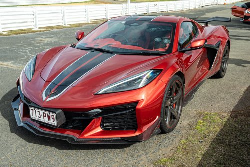 Driving The Corvette Stingray And Z06 On Track Is Like Dying And Going To Heaven | Review