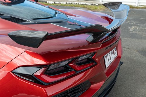Driving The Corvette Stingray And Z06 On Track Is Like Dying And Going To Heaven | Review