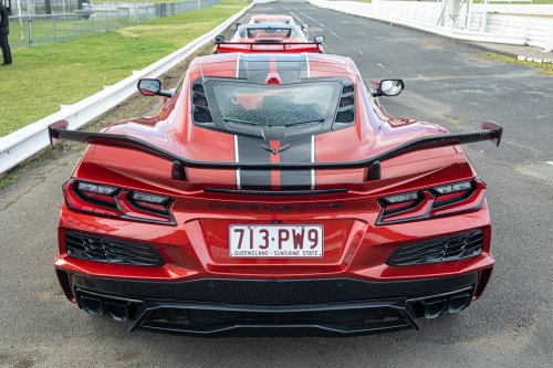 Driving The Corvette Stingray And Z06 On Track Is Like Dying And Going To Heaven | Review