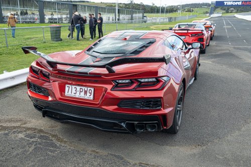 Driving The Corvette Stingray And Z06 On Track Is Like Dying And Going To Heaven | Review