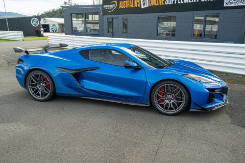 Driving The Corvette Stingray And Z06 On Track Is Like Dying And Going To Heaven | Review