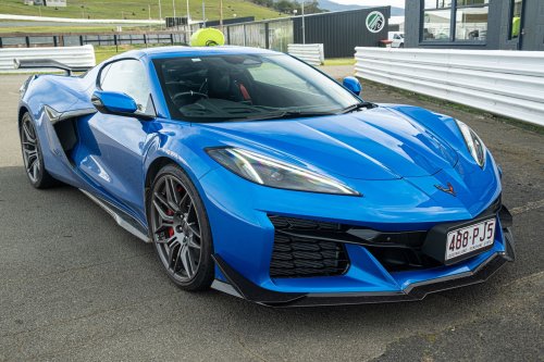 Driving The Corvette Stingray And Z06 On Track Is Like Dying And Going To Heaven | Review