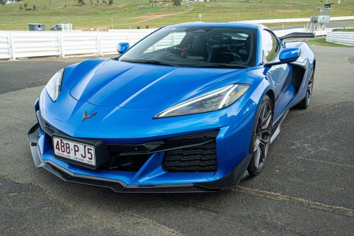 Driving The Corvette Stingray And Z06 On Track Is Like Dying And Going To Heaven | Review