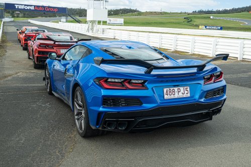 Driving The Corvette Stingray And Z06 On Track Is Like Dying And Going To Heaven | Review