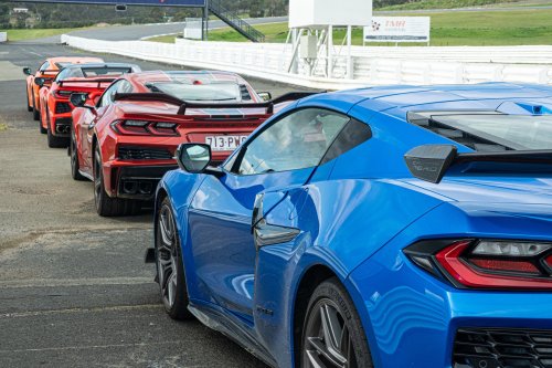 Driving The Corvette Stingray And Z06 On Track Is Like Dying And Going To Heaven | Review