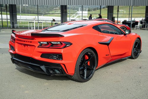 Driving The Corvette Stingray And Z06 On Track Is Like Dying And Going To Heaven | Review
