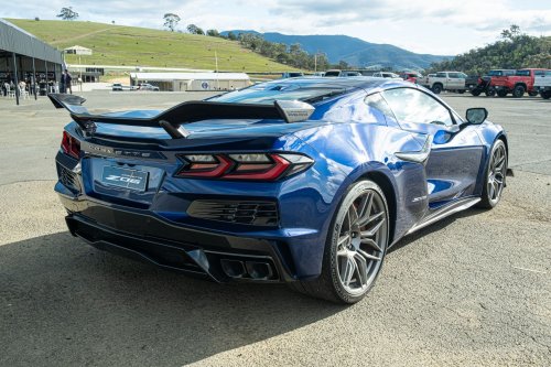 Driving The Corvette Stingray And Z06 On Track Is Like Dying And Going To Heaven | Review
