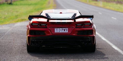 Driving The Corvette Stingray And Z06 On Track Is Like Dying And Going To Heaven | Review