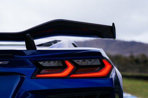 Driving The Corvette Stingray And Z06 On Track Is Like Dying And Going To Heaven | Review