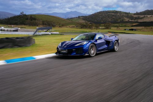 Driving The Corvette Stingray And Z06 On Track Is Like Dying And Going To Heaven | Review