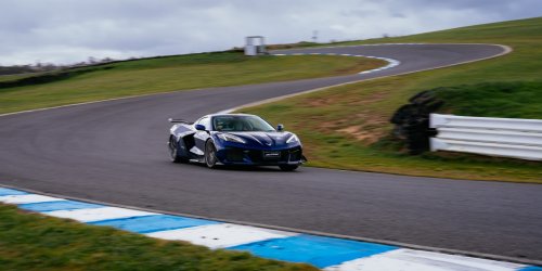 Driving The Corvette Stingray And Z06 On Track Is Like Dying And Going To Heaven | Review