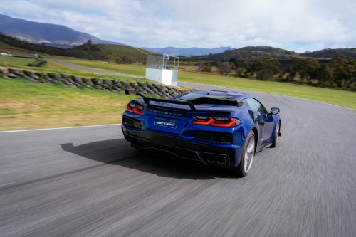 Driving The Corvette Stingray And Z06 On Track Is Like Dying And Going To Heaven | Review