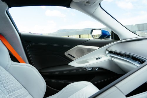 Driving The Corvette Stingray And Z06 On Track Is Like Dying And Going To Heaven | Review