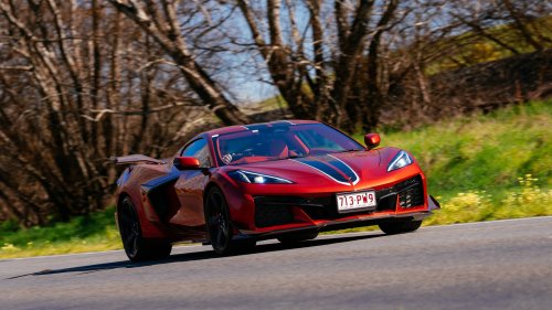 Driving The Corvette Stingray And Z06 On Track Is Like Dying And Going To Heaven | Review