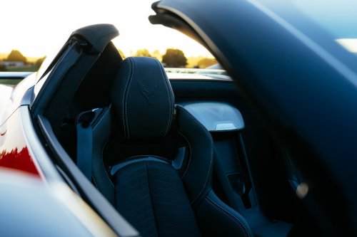 Driving The Corvette Stingray And Z06 On Track Is Like Dying And Going To Heaven | Review
