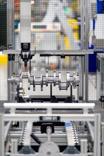 GM’s New 8.3L Duramax V8 Has Enough Torque To Pull A Planet And Ford Out Of The Top Spot