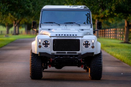 Helderburg’s Classic Defender Restomod Costs 2.5 Times More Than A New Octa