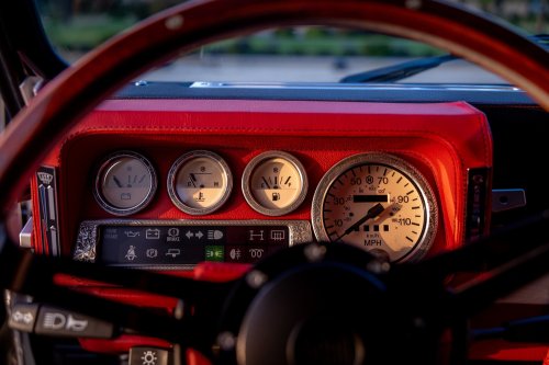 Helderburg’s Classic Defender Restomod Costs 2.5 Times More Than A New Octa