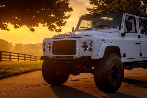 Helderburg’s Classic Defender Restomod Costs 2.5 Times More Than A New Octa