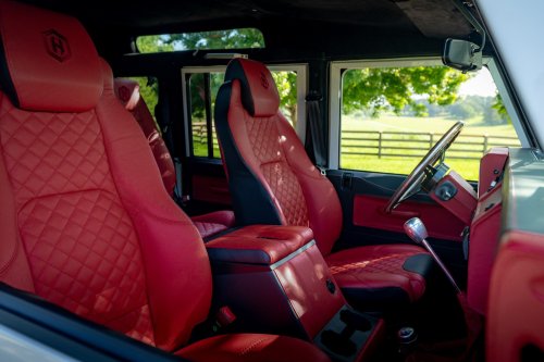 Helderburg’s Classic Defender Restomod Costs 2.5 Times More Than A New Octa