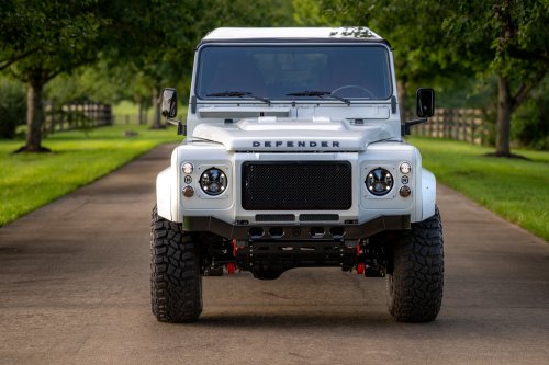 Helderburg’s Classic Defender Restomod Costs 2.5 Times More Than A New Octa
