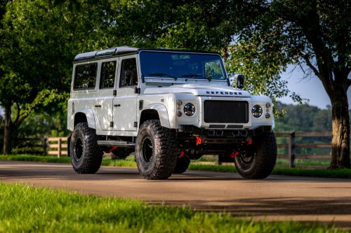 Helderburg’s Classic Defender Restomod Costs 2.5 Times More Than A New Octa